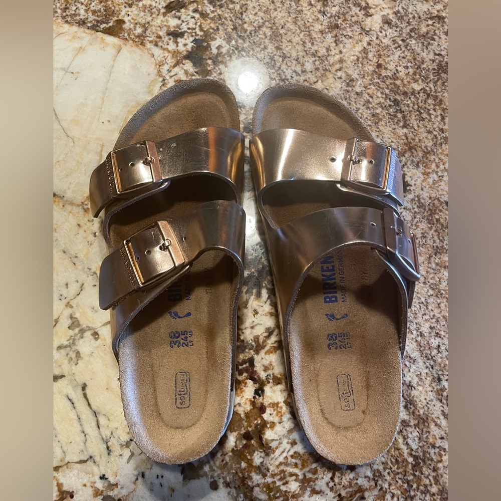 Women’s rose gold Birkenstock Arizona